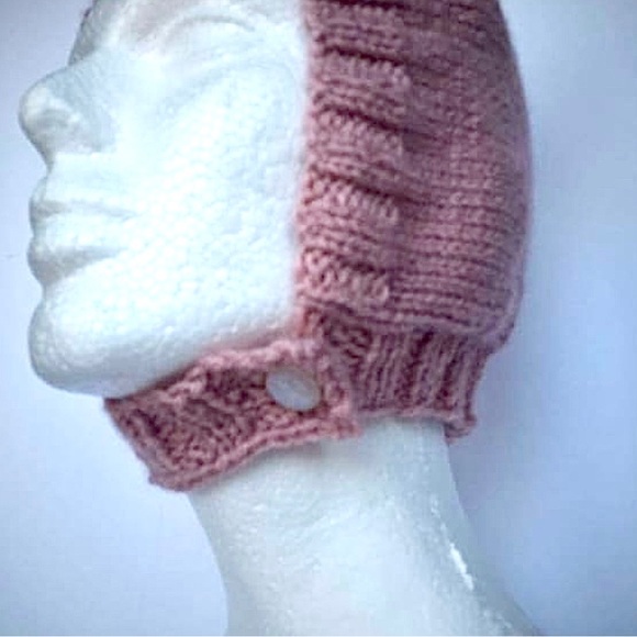 NWT Hand Knit Infant Bunny Beanie Hat with Button Closure Size 6-12 Mos. - Picture 8 of 9